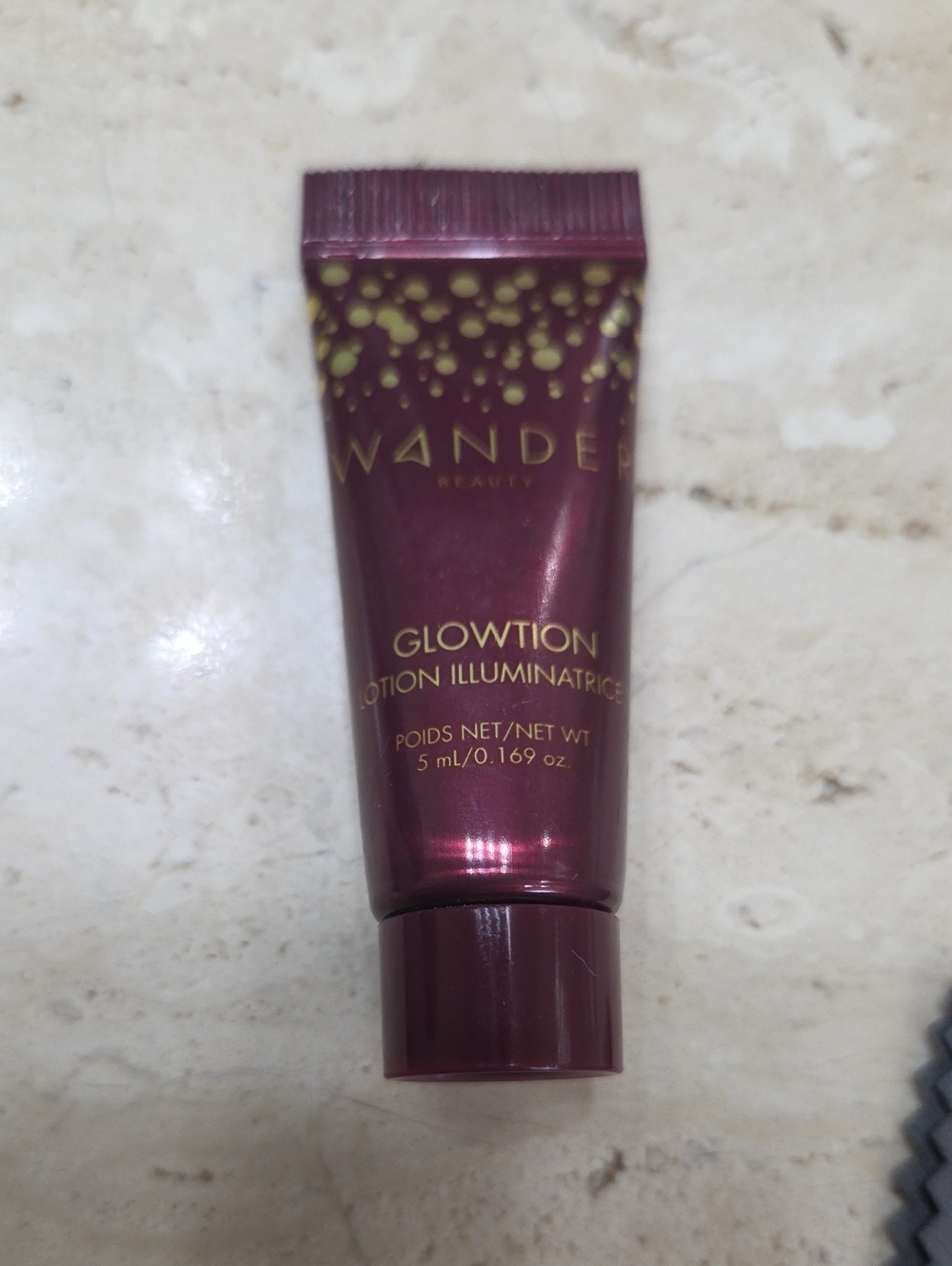 Wander Beauty Glowtion Illuminator - Plum Shimmer 5mL